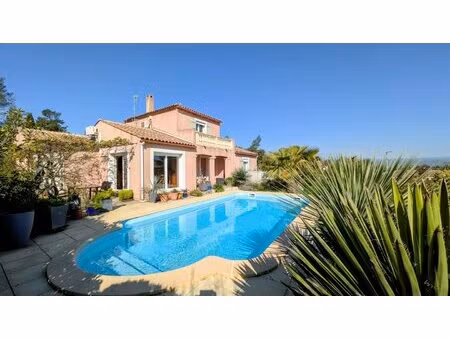 villa avec vue panoramique à tourouzelle (11200 - aude)