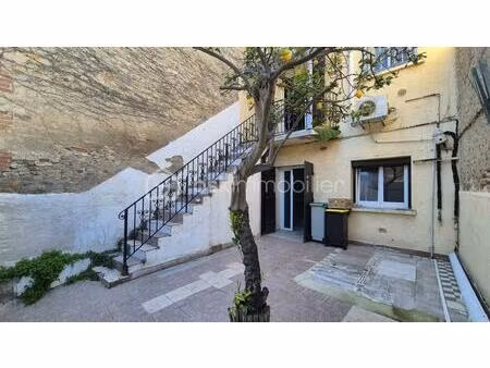 a vendre maison de ville deux faces de 89m² sur parcelle de 119m² a saint marie la mer - c