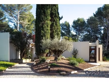 aix-en-provence - propriété confidentielle avec vue sainte-victoire