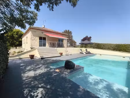 superbe villa avec piscine et beaux panoramas
