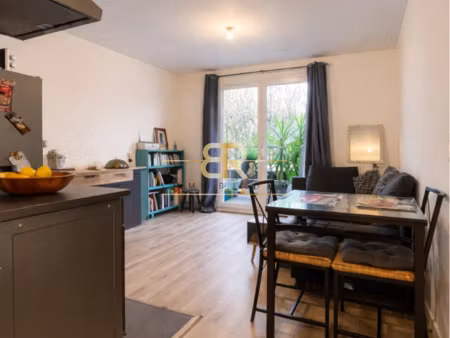 bord de marne / rer p / standing / terrasse