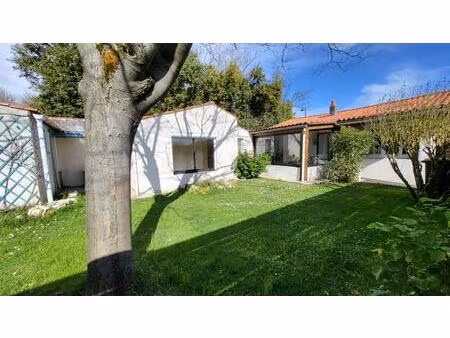 la rochelle - 17137 - maison plain pied - 2 chambres - jardin - parking