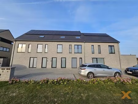 appartement te huur in lievegem met 3 slaapkamers