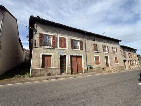 vente maison 15 pièces 314.83 m² à montbrison (42600)  196 000 €