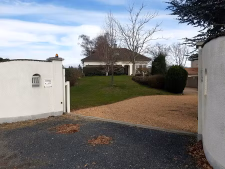 maison 8 pièces - 132 m²