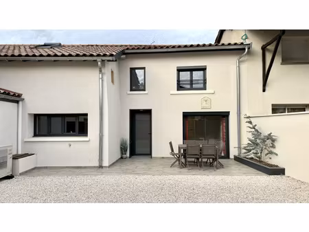 maison louée meublée (87m2) - 2 chambres - extérieur