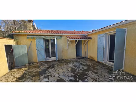 maison familiale de plain-pied à potentiel et à rénover