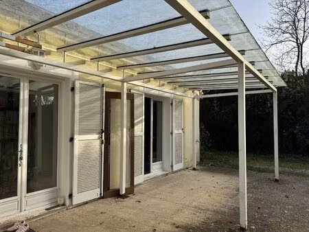 charmant pied-à-terre contemporain – 64 m² dans un parc d’exception