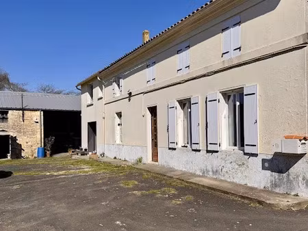 vente maison 6 pièces 194 m² à bords (17430)  385 000 €