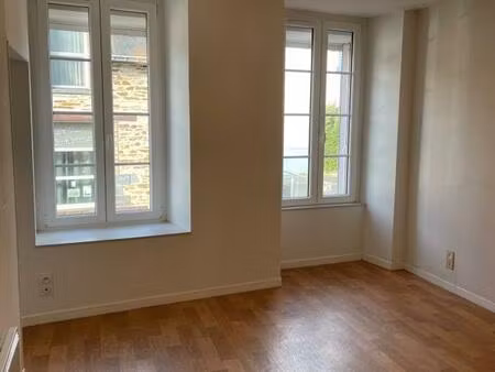 location appartement 1 pièce 32m² chateaubriant 44110