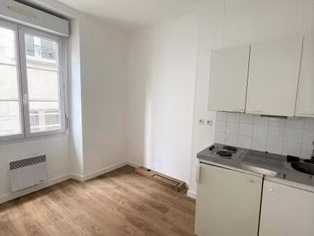 location appartement 1 pièce 18m² nantes 44000