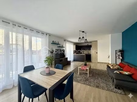 exclusivité - appartement 4 pièces - 1 box + 1 place de parking en sous-sol - terrasse d'e