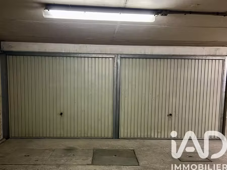 vente parking/garage/box 26 m²