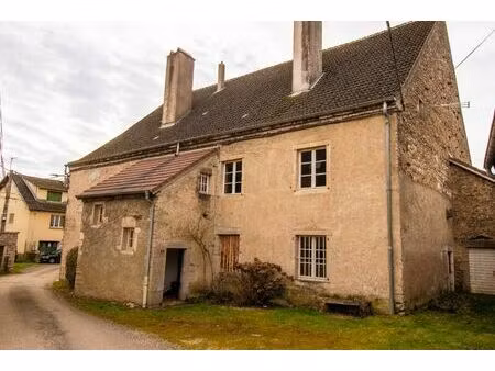 vente maison 3 pièces 150 m² biarne (39290)