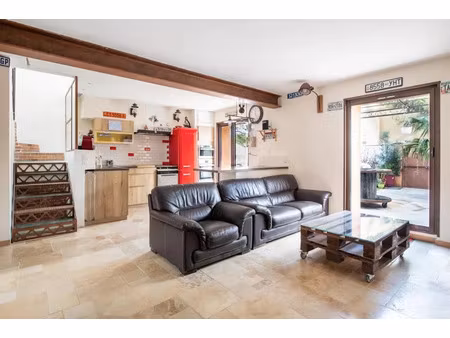 vente propriété 5 pièces 130 m² à vitrolles (13127)  410 000 €