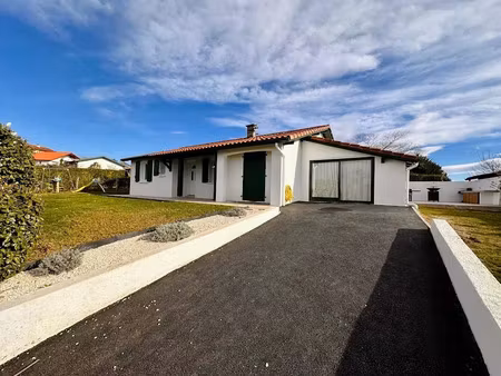 vente maison 5 pièces 115 m² à mouguerre (64990)  449 000 €