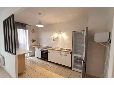 location appartement  m² t-3 à soustons  965 €