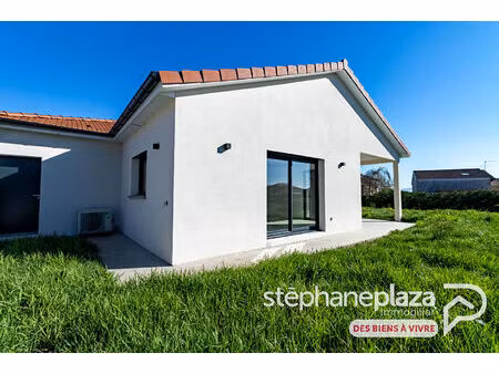 maison sous garantie décennale  3 chb jardin proche centre attignat