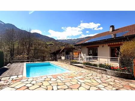 vente maison 7 pièces 143 m² à aigueblanche (73260)  650 000 €