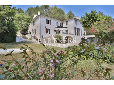 vente propriété 11 pièces 357 m² à la destrousse (13112)  2 295 000 €