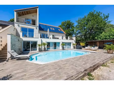 vente maison 12 pièces 239 m² à linas (91310)  739 000 €