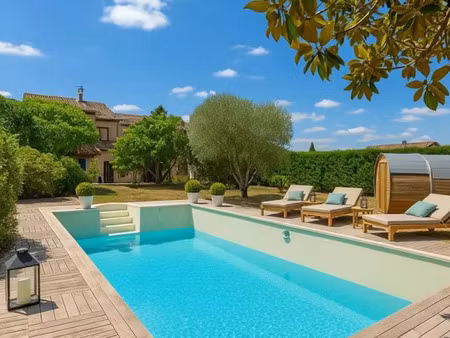 vente maison 9 pièces 215 m² à meyzieu (69330)  782 500 €