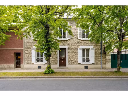 vente maison 6 pièces 120 m² à saint-maur-des-fosses (94100)  850 000 €