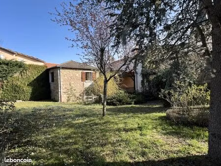 maison de village 8 pièces 117 m²