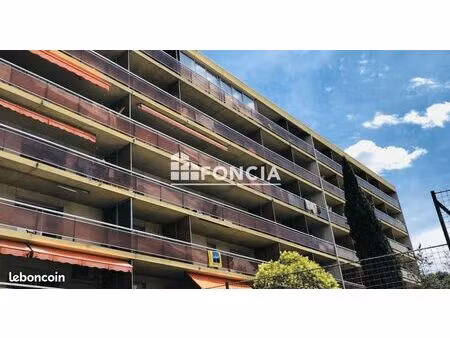 l'alliance parfaite entre volumes et confort de vie à deux pas du centre ville