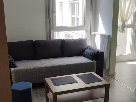 studio meublé 30m2 avec place de parking