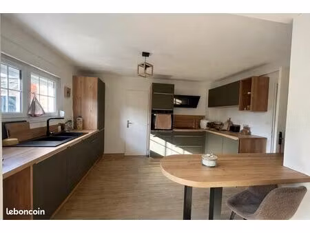 maison 4 pièces 94 m²