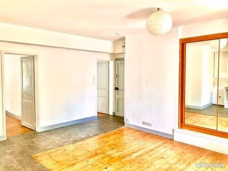 appartement 3 pièces 56 m²