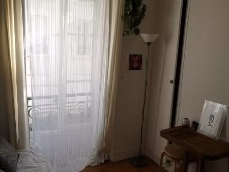 chambre meublée canal saint martin