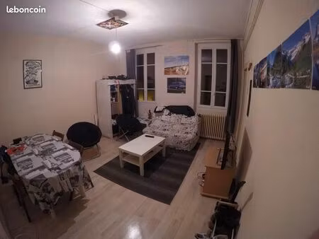 appartement 3 pièces 55 m²