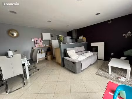 location maison lusanger