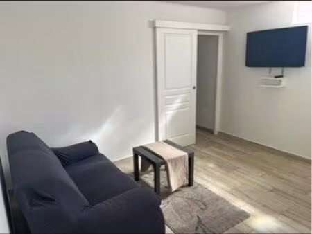 t2 meublé indépendant en villa – proche gare et autoroute