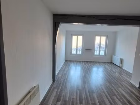 a louer appartement t3 à louviers centre