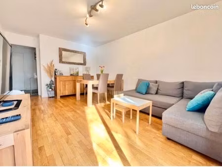 t3 meublé – 70 m² – annecy (avenue de genève) – 1 450 cc