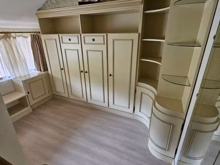 t2 duplex meublé calme et lumineux avec box fermé