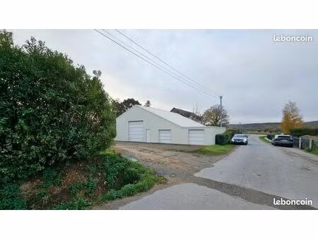 local activités / stockage