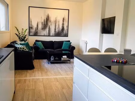 appartement indépendant dans maison au coeur de moirans