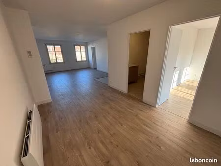 location appartement t3 non meublé de 75 m² – très lumineux
