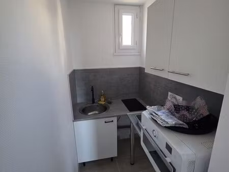 t1 refait à neuf 25 m² + parking – orléans