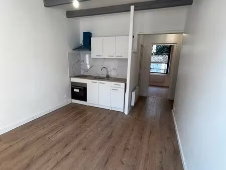 f2 rénové + garage + cave