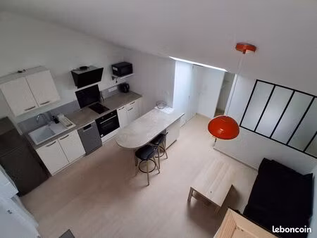 hyper centre beau studio neuf