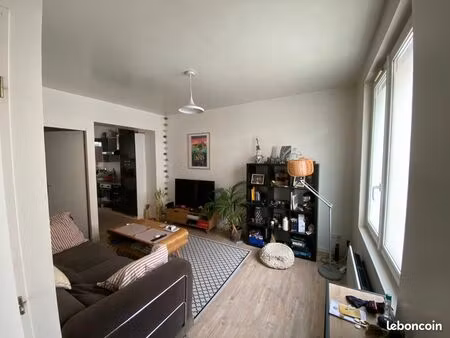 maison t3 avec grande terrasse minimes