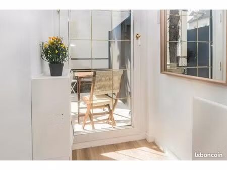 créteil – appartement meublé récent de 11 5 m2 avec terrasse privée de 7 5 m2 sur jardin  