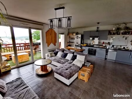 t4 - lahonce - location meublée longue durée