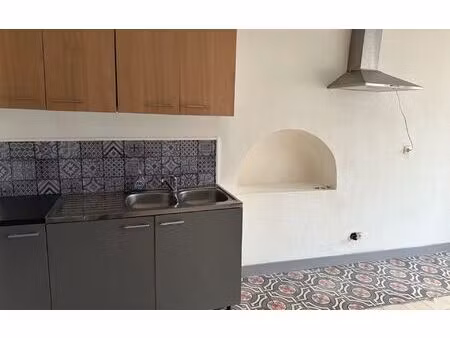 location appartement  59 m² t-2 à saint-léonard-de-noblat  530 €