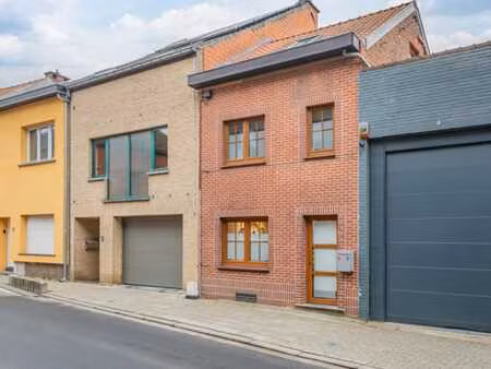 maison d'habitation  3 chambres 